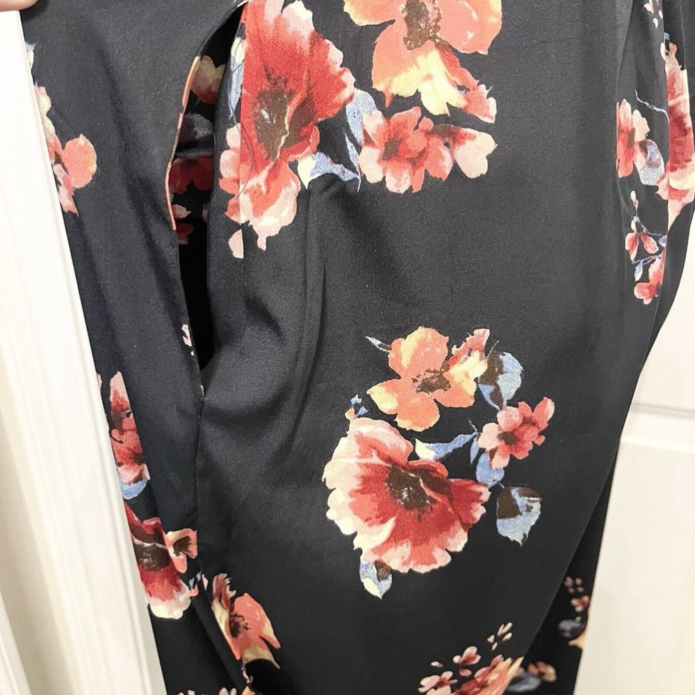 NWT Band Of‎ Gypsies Navy Jumpsuit Pink Floral- Womens Medium - Picture 12 of 16